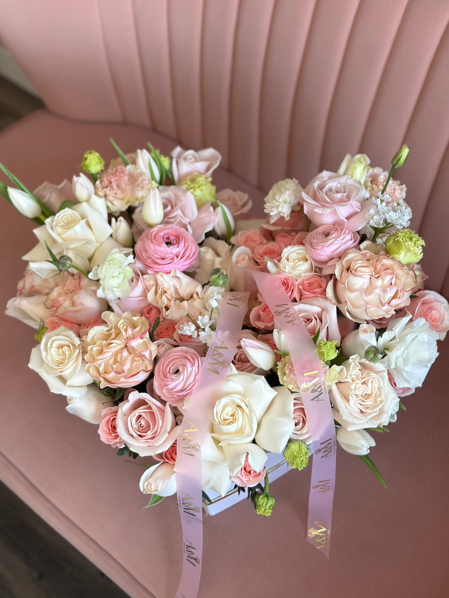 Flower box Pink Heart in Love