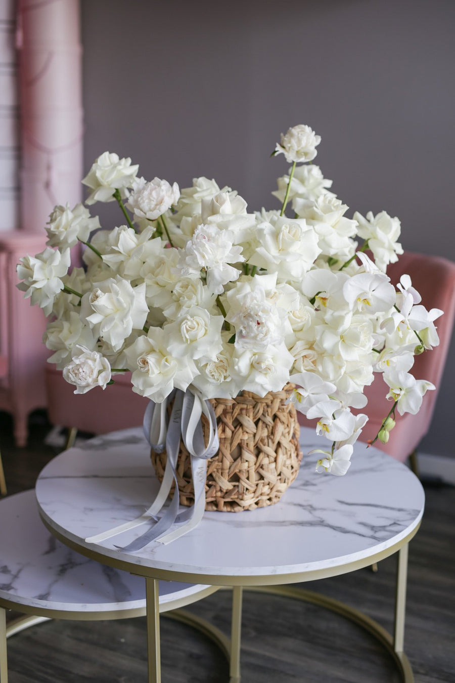 Flower Basket Royal White
